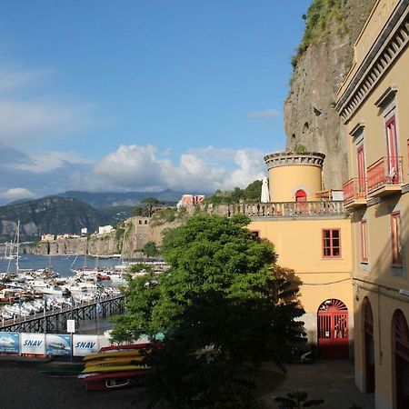 Surriento Suites Sorrento Eksteriør billede