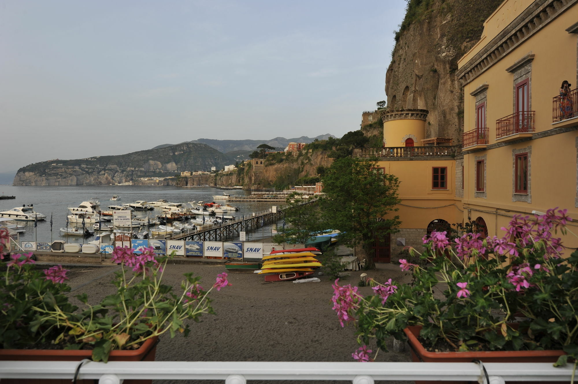 Surriento Suites Sorrento Eksteriør billede