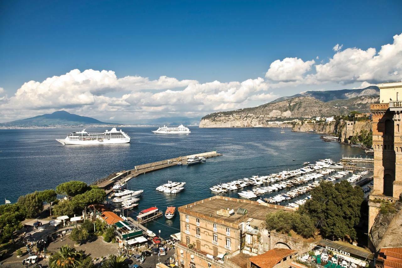 Surriento Suites Sorrento Eksteriør billede