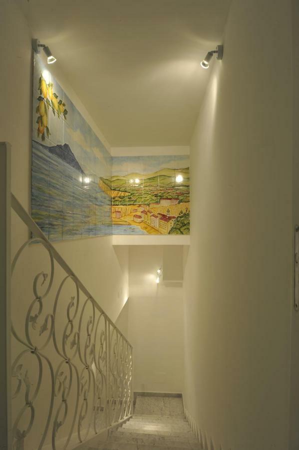 Surriento Suites Sorrento Eksteriør billede